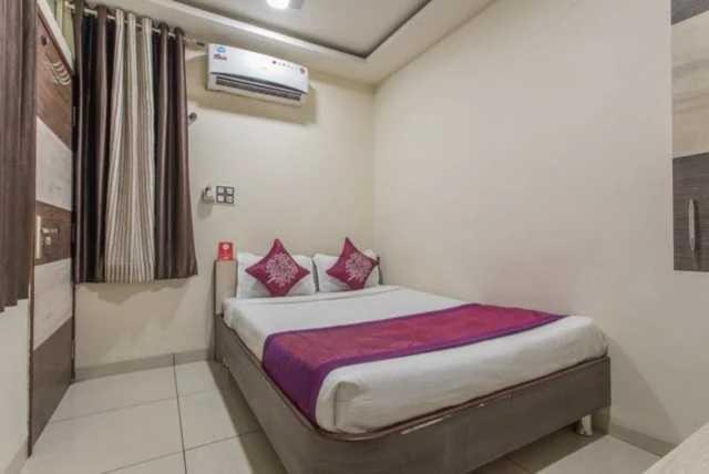 Hotel Mehar Residency Индаур Экстерьер фото